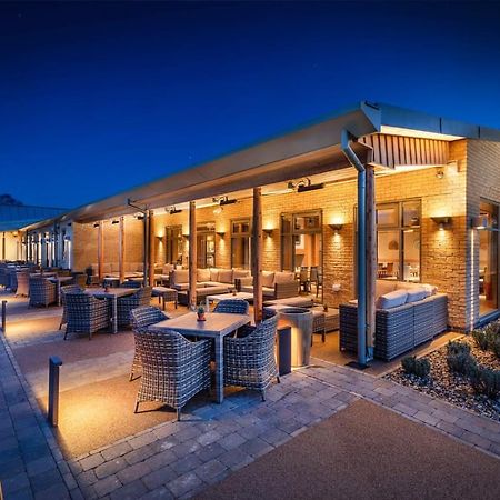 Norfolk Woods Resort And Spa Narborough  Экстерьер фото