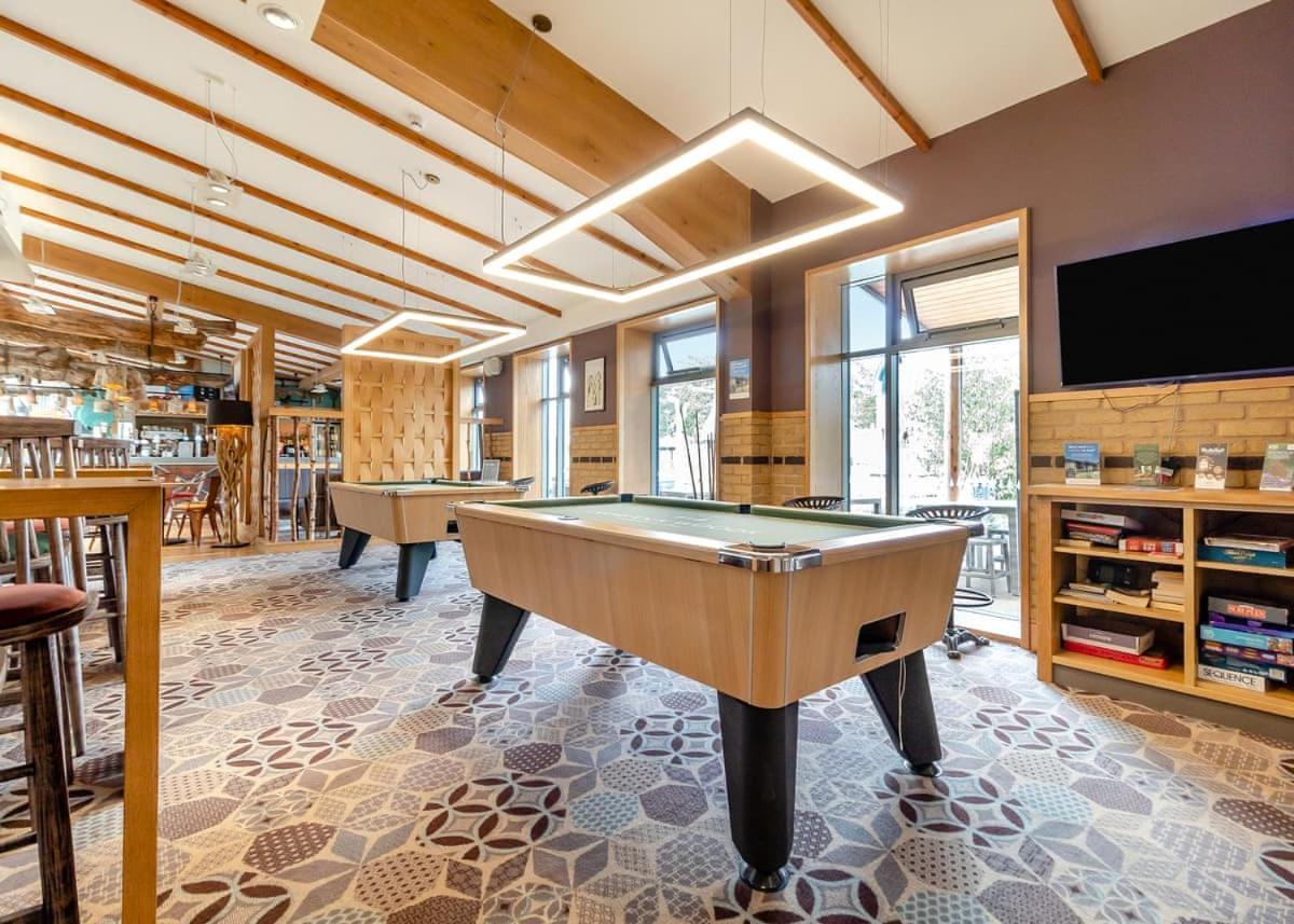 Norfolk Woods Resort And Spa Narborough  Экстерьер фото
